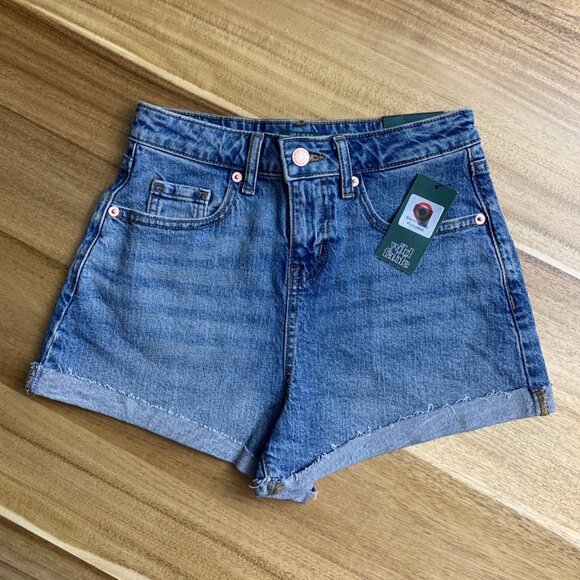 Wild Fable Junior Teens High-Rise Rolled Cuff Blue Denim Shorts Size 00 XXS - Picture 4 of 9